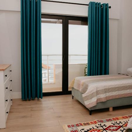 Apartment Martini Durres Bagian luar foto