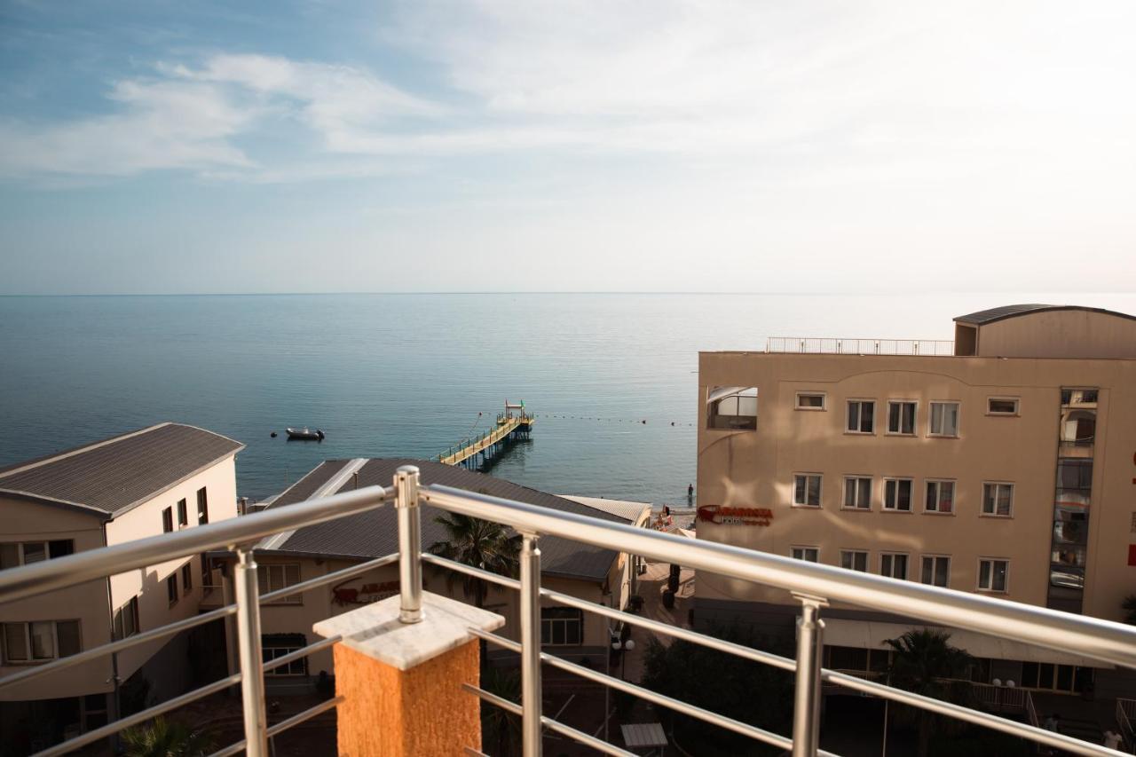 Apartment Martini Durres Bagian luar foto